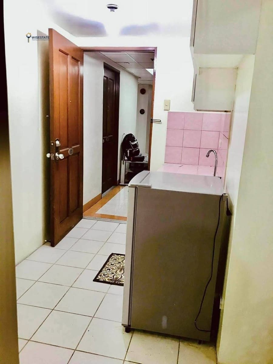 15,800 MONTHLY  at CITY LAND MAKATI EXECUTIVE TOWER 1📌‼️ - photo 4
