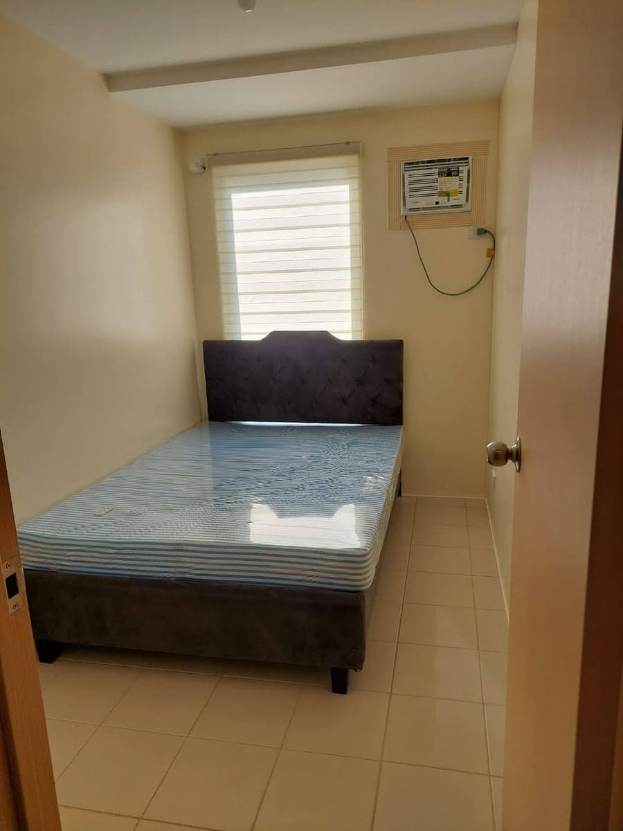 Condo unit FOR RENT 2BR 30.60sqm - photo 3