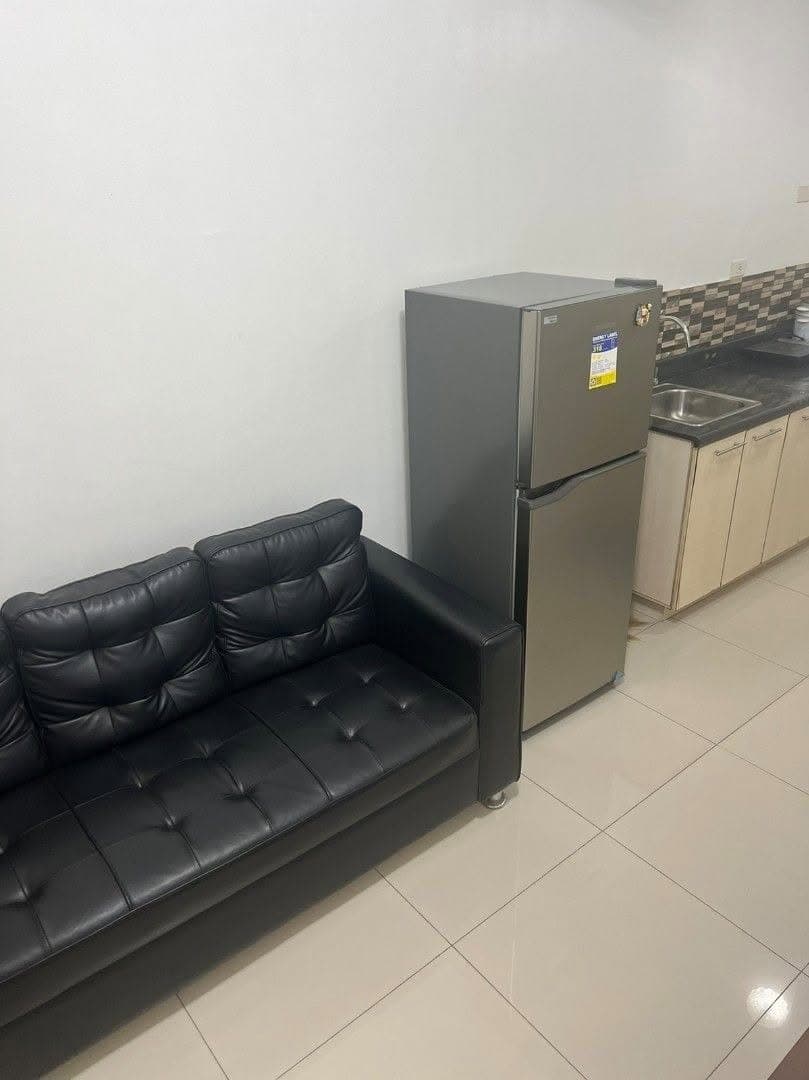 Fully Furnished 1 Bedroom Condo Unit For Rent - 29th Floor at Berkeley Residences - photo 2