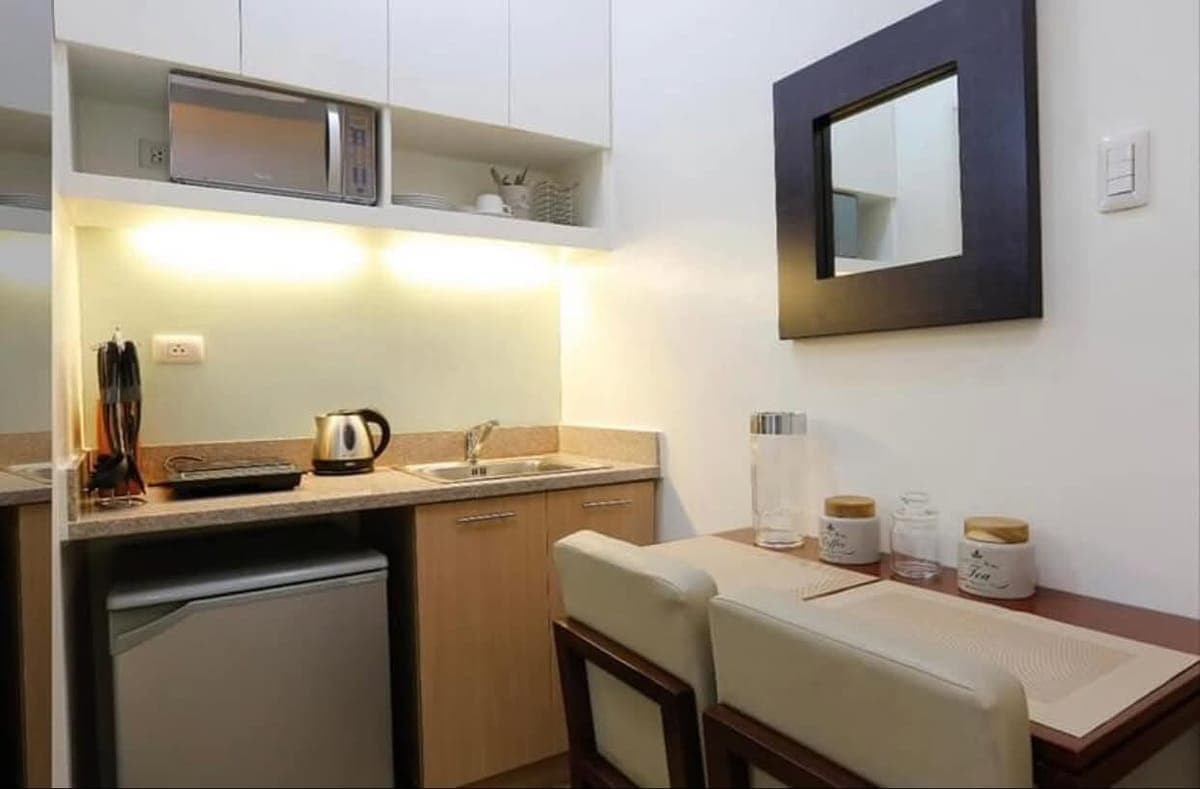 FOR RENT: 1BR Fully Furnished Unit | Laureano di Trevi Towers | Don Chino Roces, Makati City - photo 5