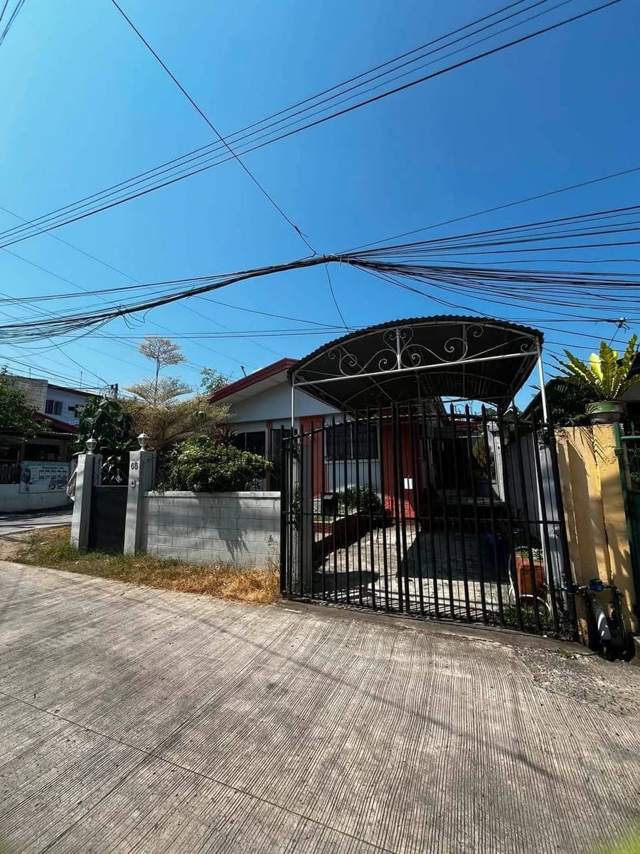 🍁 BUNGALOW HOUSE FOR RENT 🍁 - photo 1