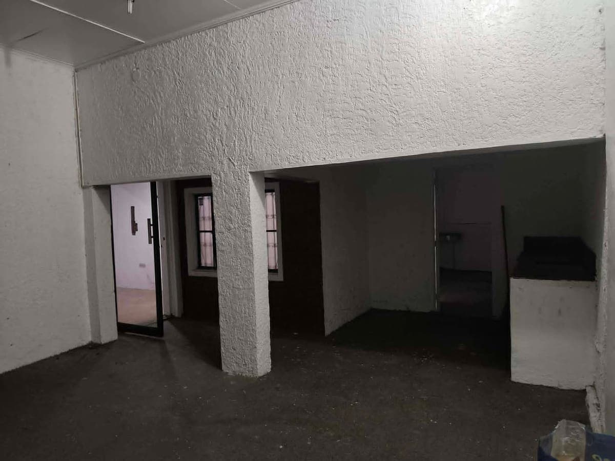 **FOR RENT (HOUSE)** - photo 2