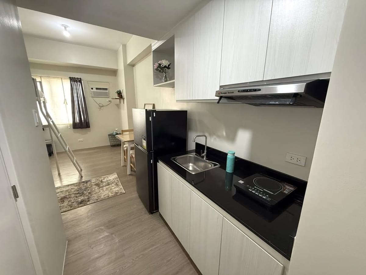 Fully Furnished Studio Condo Unit For Rent - 14th Floor at Hawthorne Heights - photo 1