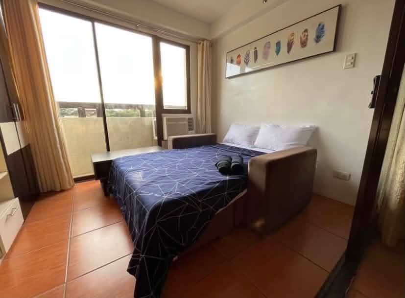 Two Bedroom Condo Unit in One Oasis For Rent❗❗ - photo 5