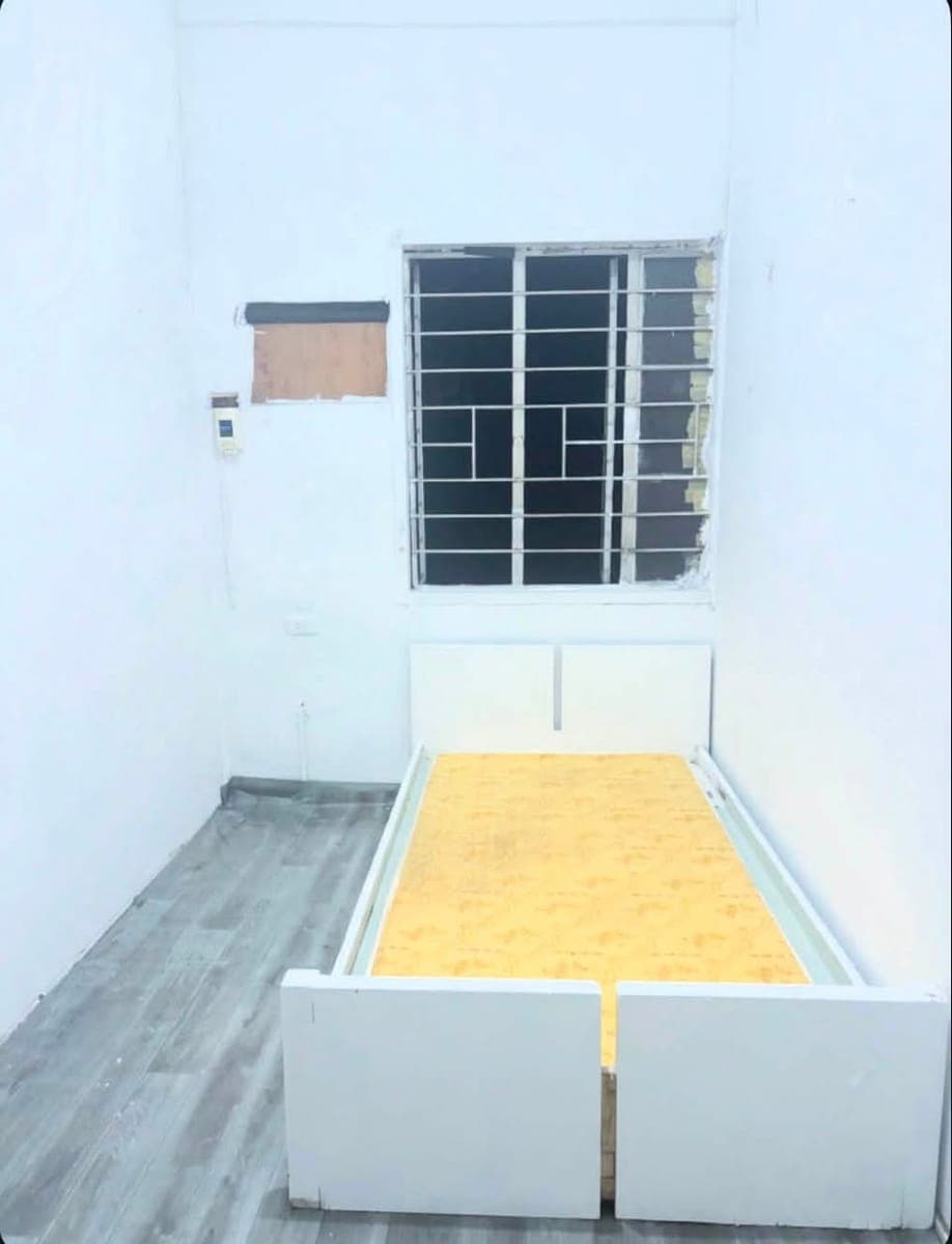 Room for rent (Girls Only) - photo 1