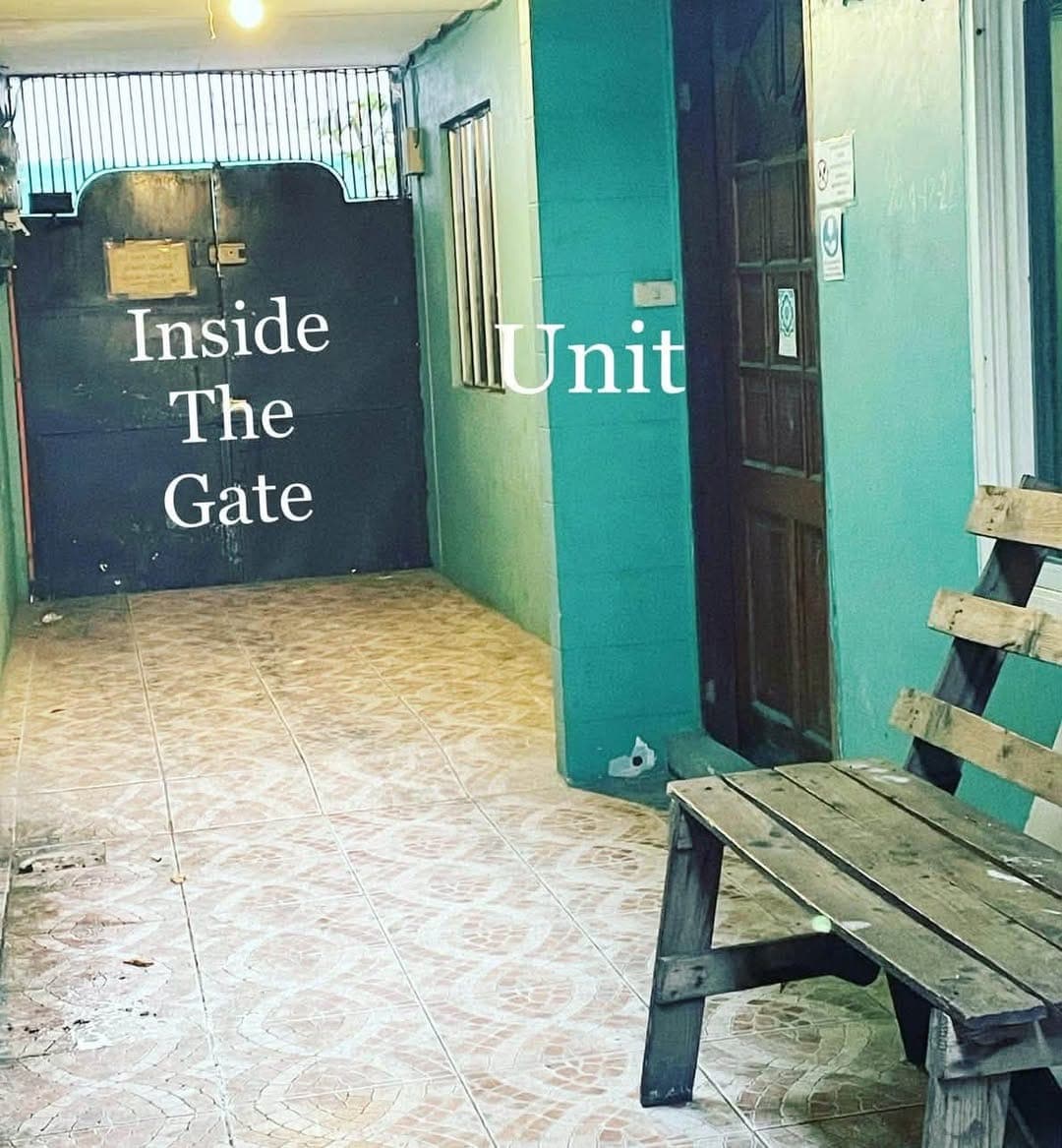 Room for rent (Girls Only) - photo 4