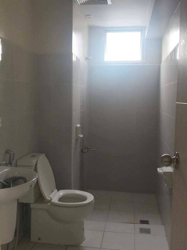 2BR Bare Condo Unit For Rent With Balcony - photo 4