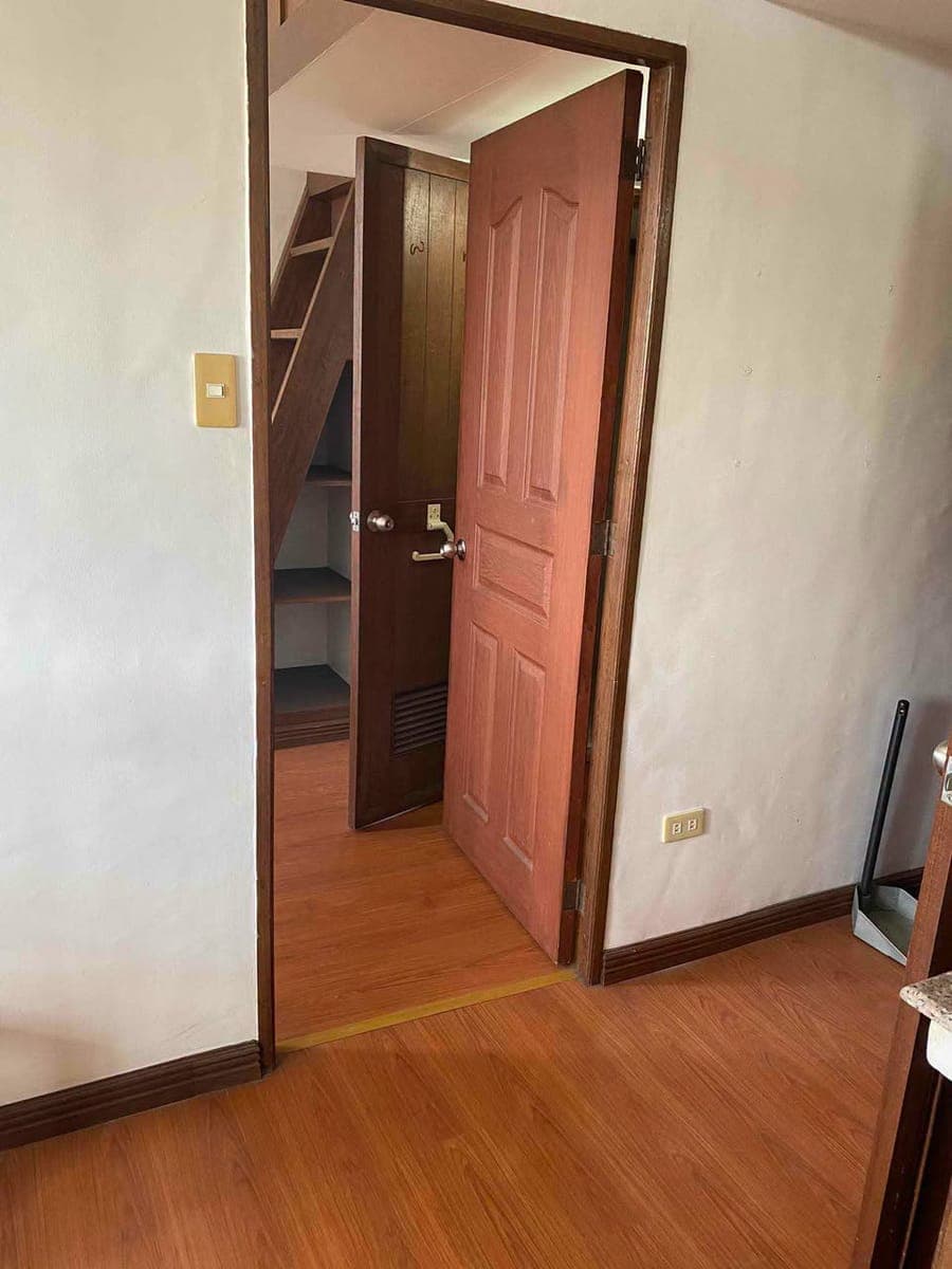 🏡 CONDO UNIT FOR RENT - photo 5