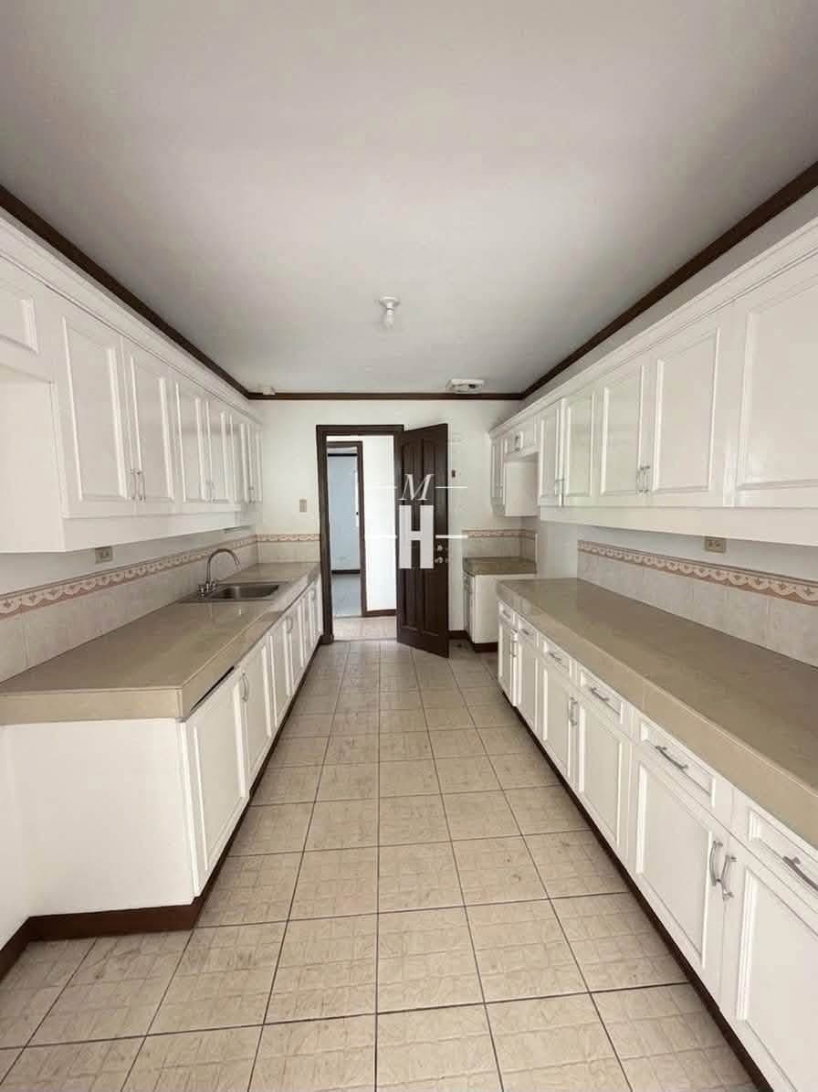 Duplex house in Juna Subd. For Rent‼️ - photo 3