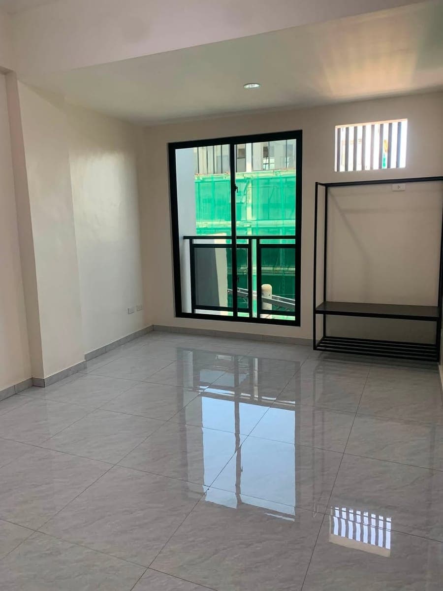 🚨 STUDIO UNITS FOR RENT IN MANDALUYONG CITY - photo 3