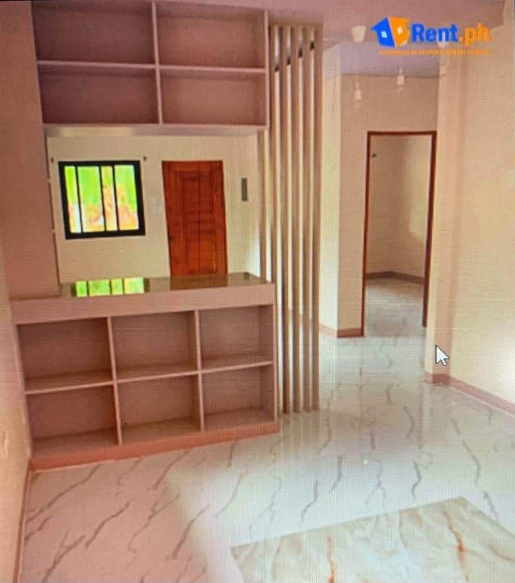 🏡 FOR RENT – Newly Renovated Bungalow House - photo 4