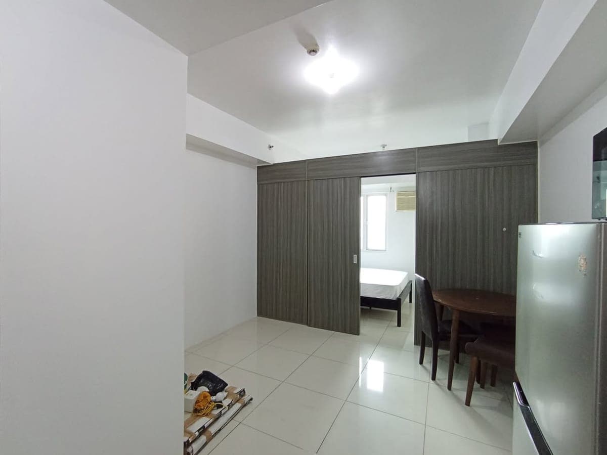 Fully Furnished 1 Bedroom Condo Unit For Rent - Unit 2030 (20th Floor) at Green Residences - photo 2
