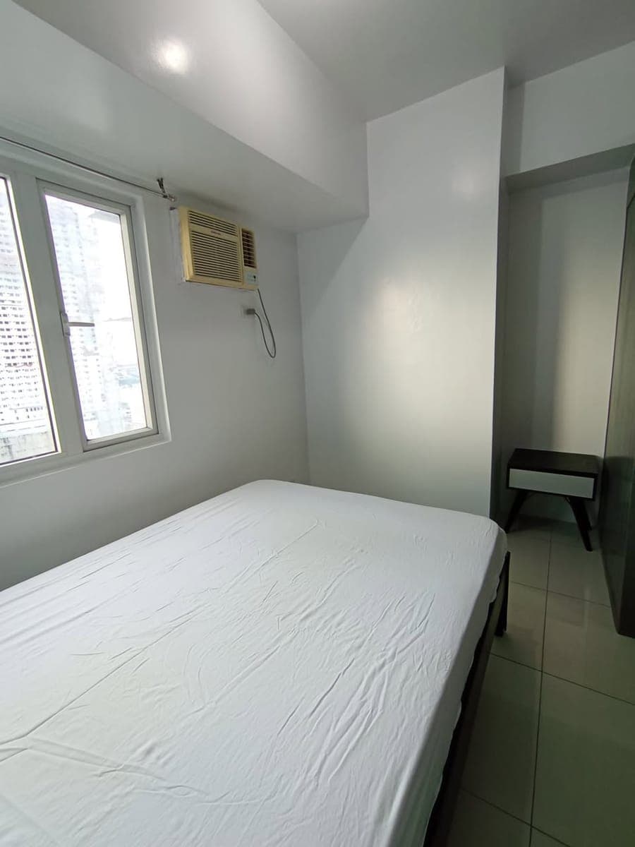Fully Furnished 1 Bedroom Condo Unit For Rent - Unit 2030 (20th Floor) at Green Residences - photo 4