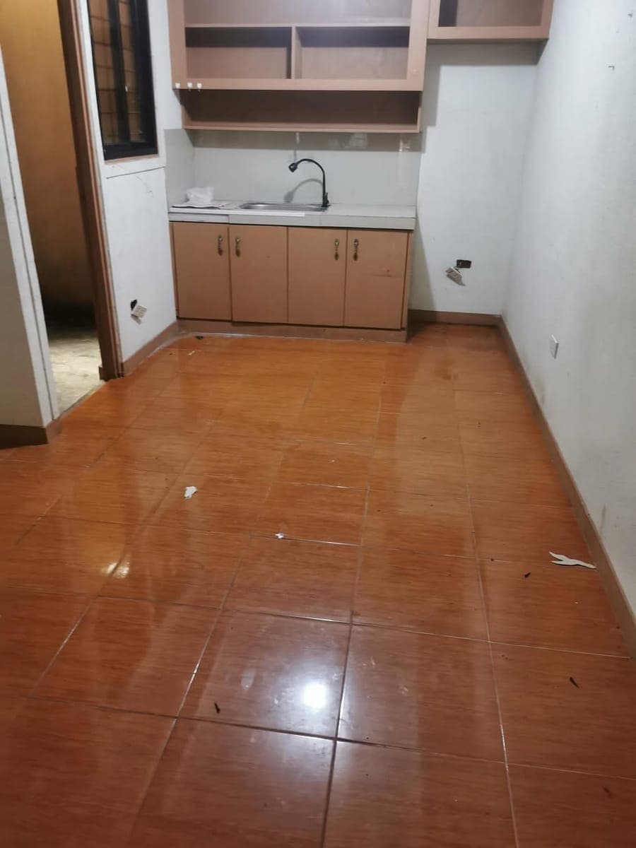 TOWNHOUSE/ APARTMENT FOR RENT - photo 1