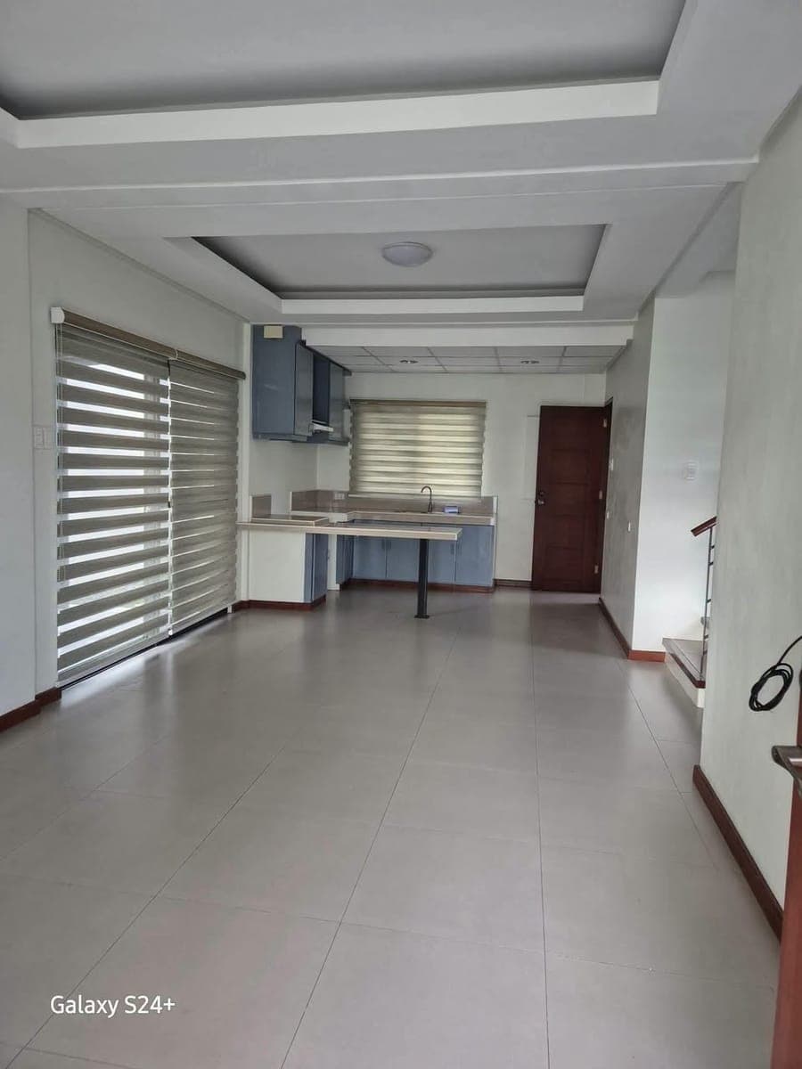 4BR HOUSE FOR RENT‼️🍒Direct to Owner - photo 4