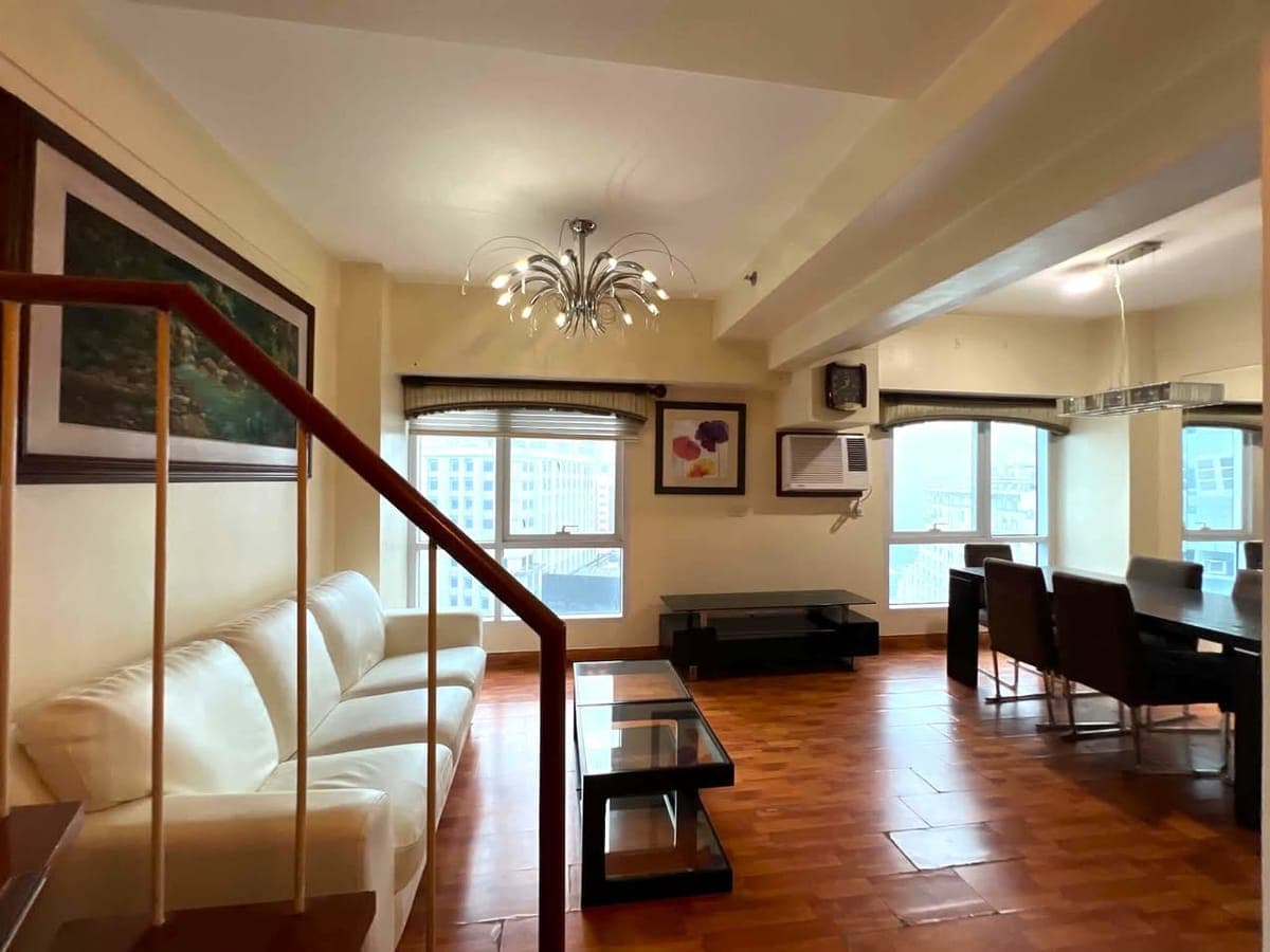 **🏙️ FOR RENT — ORTIGAS CENTER CONDO - East of Galleria, Stylish 2BR Bi-Level Condo | Pool View | Fully Furnished** - photo 4