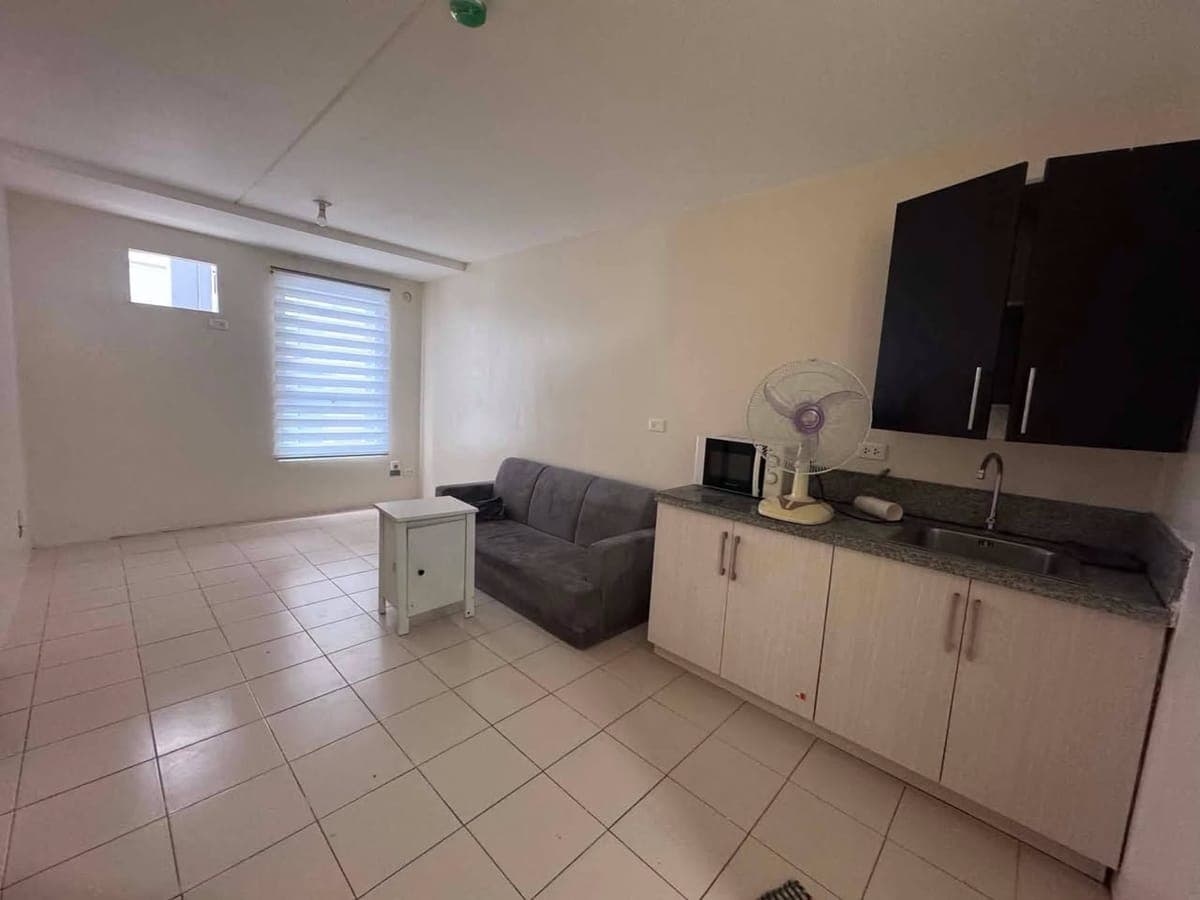 CONDO FOR RENT 💯 - photo 2