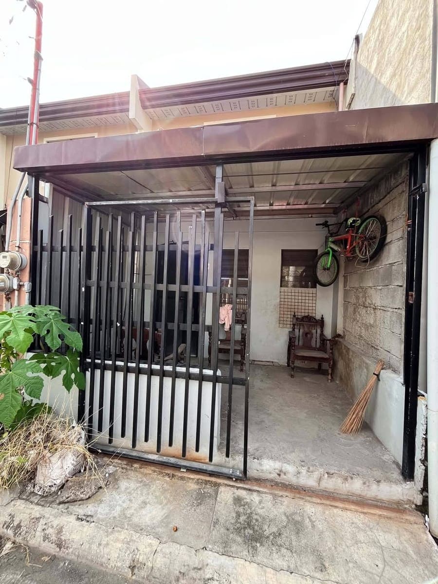 TOWNHOUSE FOR RENT RFO 🔥🔥 - photo 1