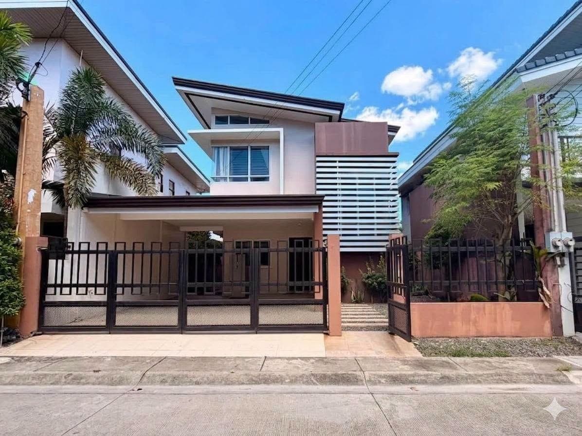 🏡 𝗙𝗢𝗥 𝗥𝗘𝗡𝗧 | 𝟯-𝗕𝗘𝗗𝗥𝗢𝗢𝗠 𝗛𝗢𝗨𝗦𝗘 𝗜𝗡 𝗔 𝗚𝗔𝗧𝗘𝗗 𝗦𝗨𝗕𝗗𝗜𝗩𝗜𝗦𝗜𝗢𝗡 | 𝗗𝗔𝗩𝗔𝗢 𝗖𝗜𝗧𝗬 - photo 1