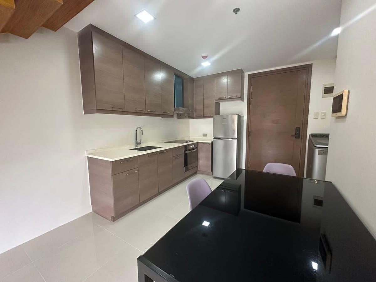 For Lease : - photo 2