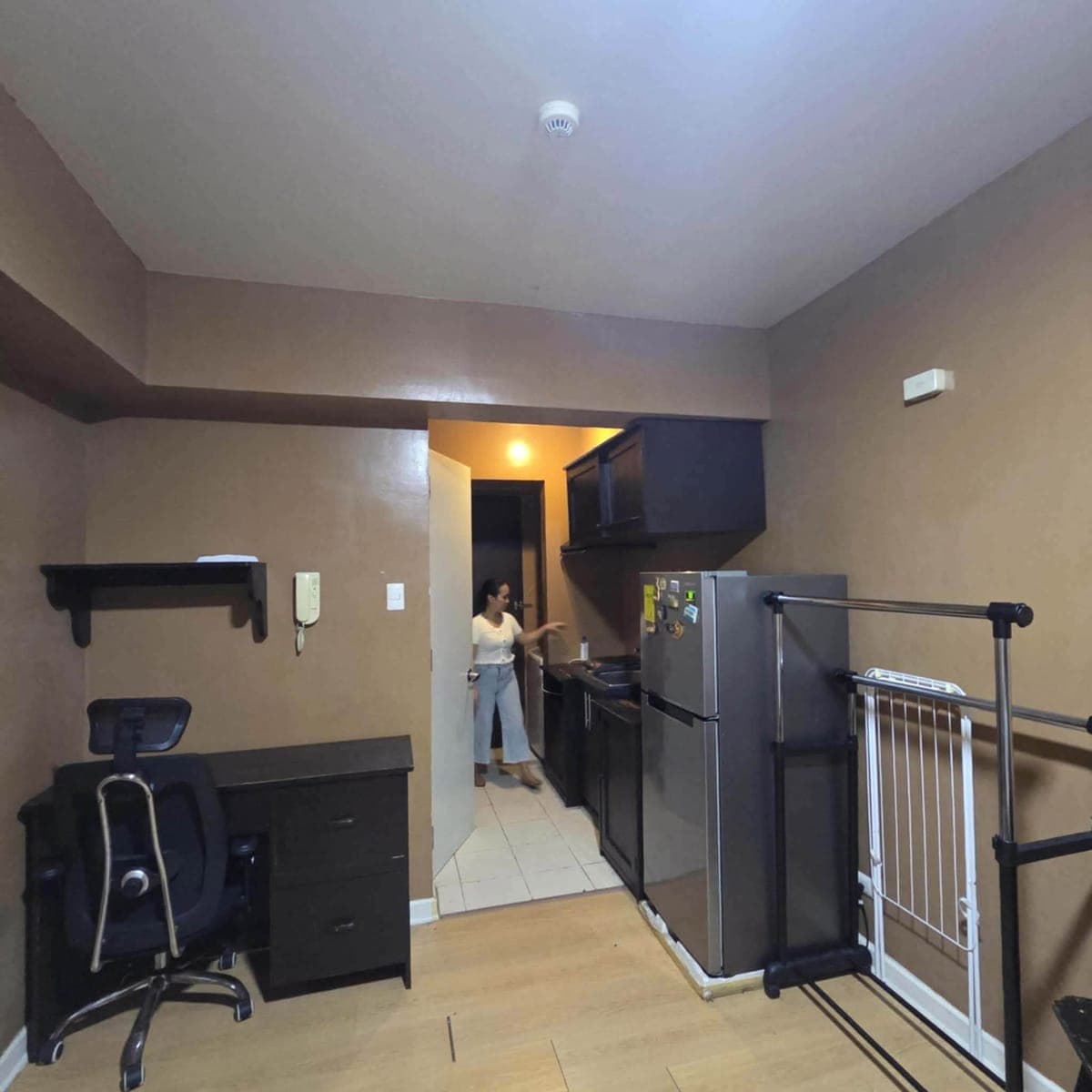 CONDO FOR RENT – BELTON PLACE MAKATI - photo 2