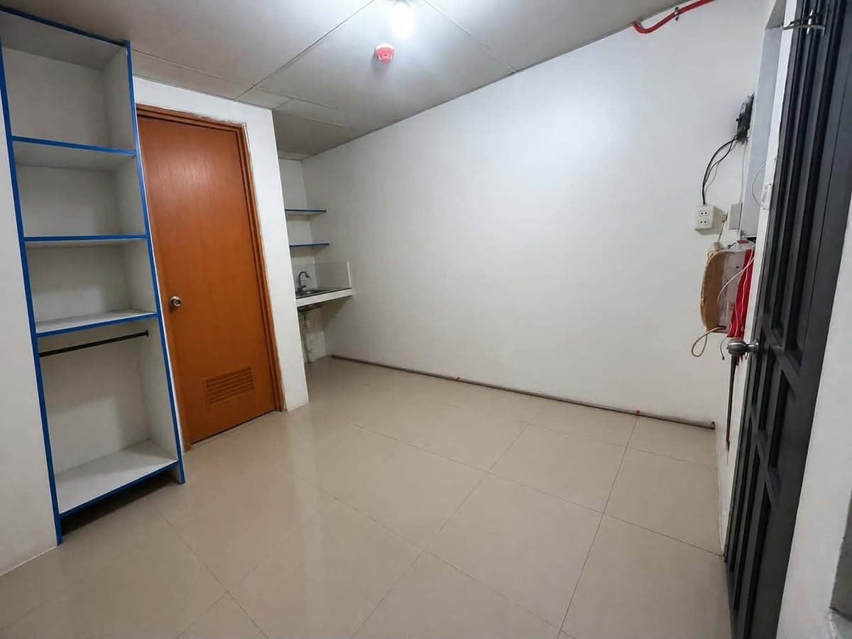 AVAILABLE ❗❗❗ROOM FOR RENT! GOOD FOR FAMILY, COUPLE OR SOLO OCCUPANT! - photo 1