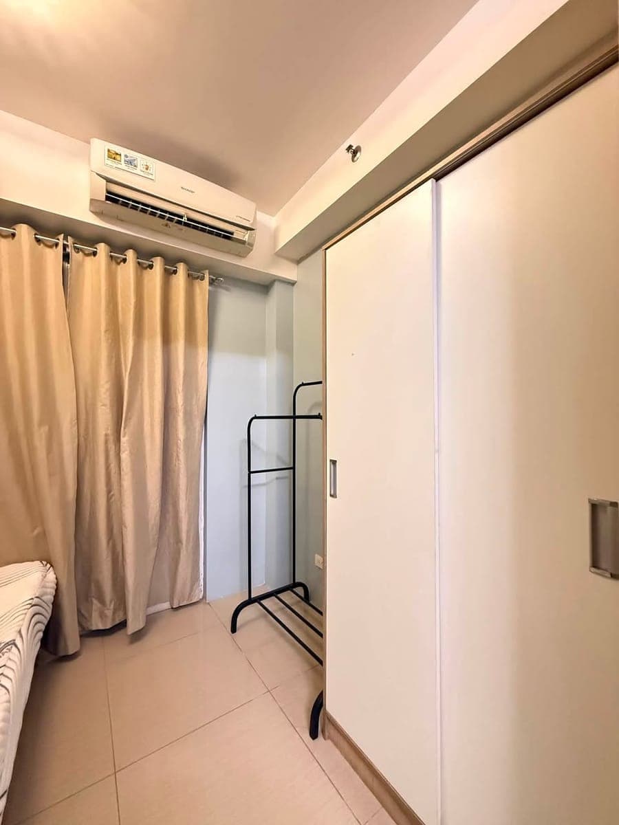 - SHORE RESIDENCES FOR RENT - OPEN for 3 to 6 MONTHS CONTRACT - photo 4