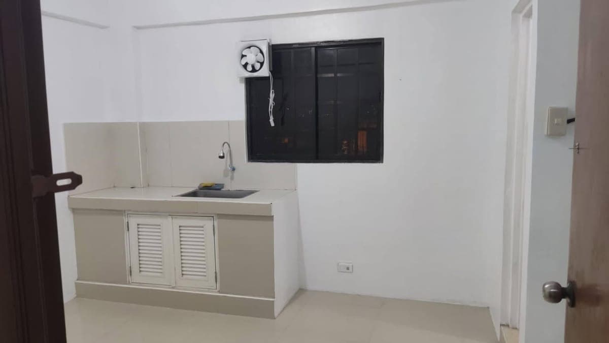 Room for rent WD 1 bedroom available FOR SOLO or TWO OR 3 PERSONS   NEAR Hotel 101, SM AURA, MARKET2X, BGC - photo 2