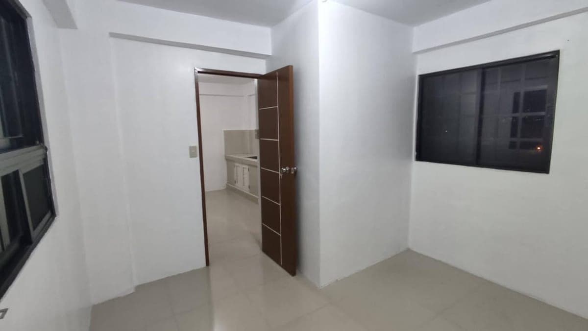 Room for rent WD 1 bedroom available FOR SOLO or TWO OR 3 PERSONS   NEAR Hotel 101, SM AURA, MARKET2X, BGC - photo 3
