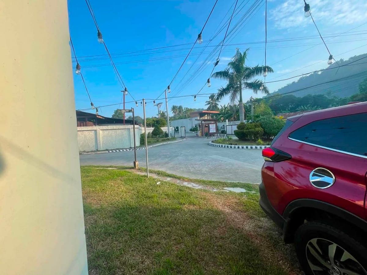 🏡 35K FOR RENT AT EVISSA CORNER UNIT — FULLY FURNISHED - photo 1