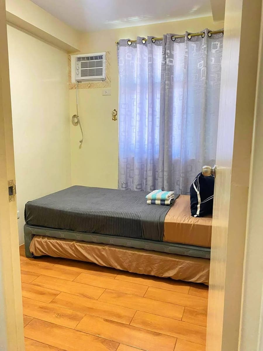 2-BEDROOM CONDO FOR LONG-TERM RENT - photo 1