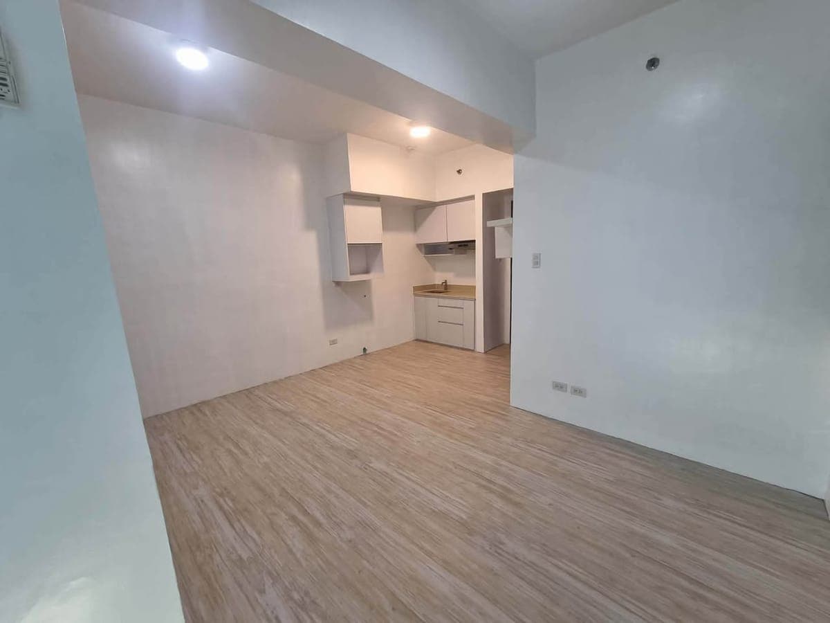 CONDO UNIT FOR RENT ‼️ - photo 4