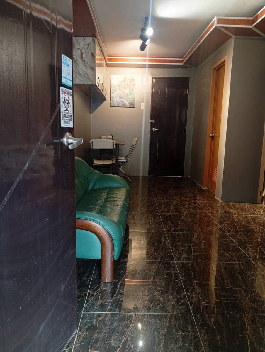 Viewing at Deca Homes Talomo. - photo 5