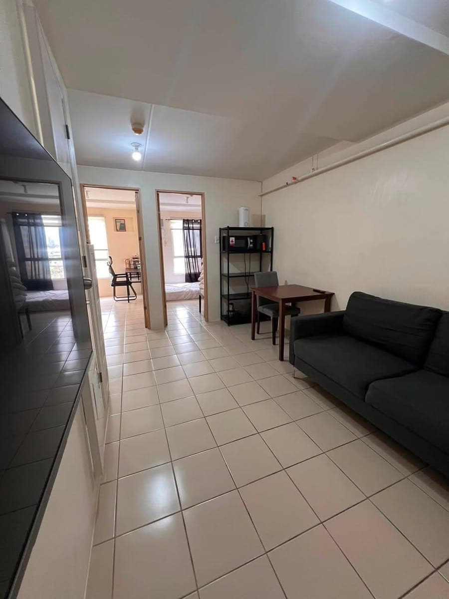 FOR LEASE: Semi-Furnished 2-Bedroom Condo – Urban Deca Homes Ortigas Extension, Pasig City - photo 1