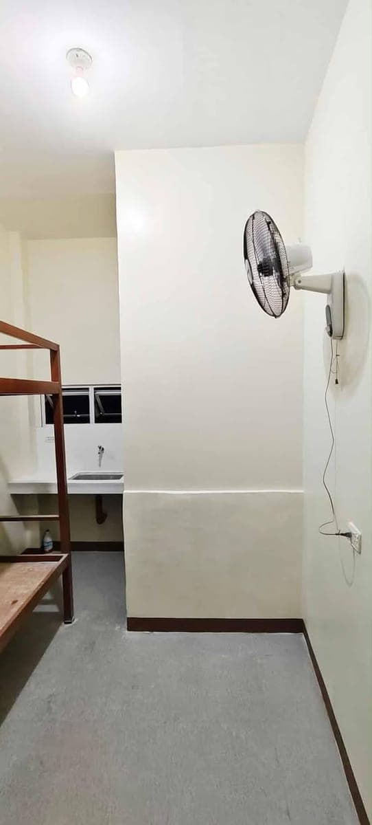 We have 1 room available now! - photo 3