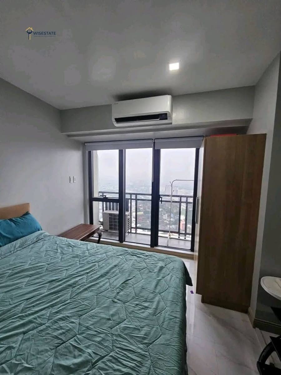 𝐅𝐎𝐑 𝐑𝐄𝐍𝐓 Studio with Balcony Condo Unit in KNIGHTSBRIDGE RESIDENCES - photo 5