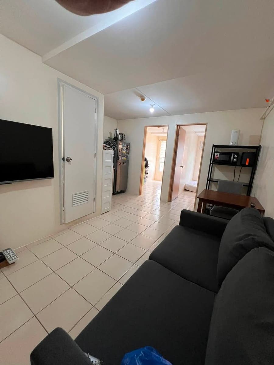 FOR LEASE: Semi-Furnished 2-Bedroom Condo – Urban Deca Homes Ortigas Extension, Pasig City - photo 2
