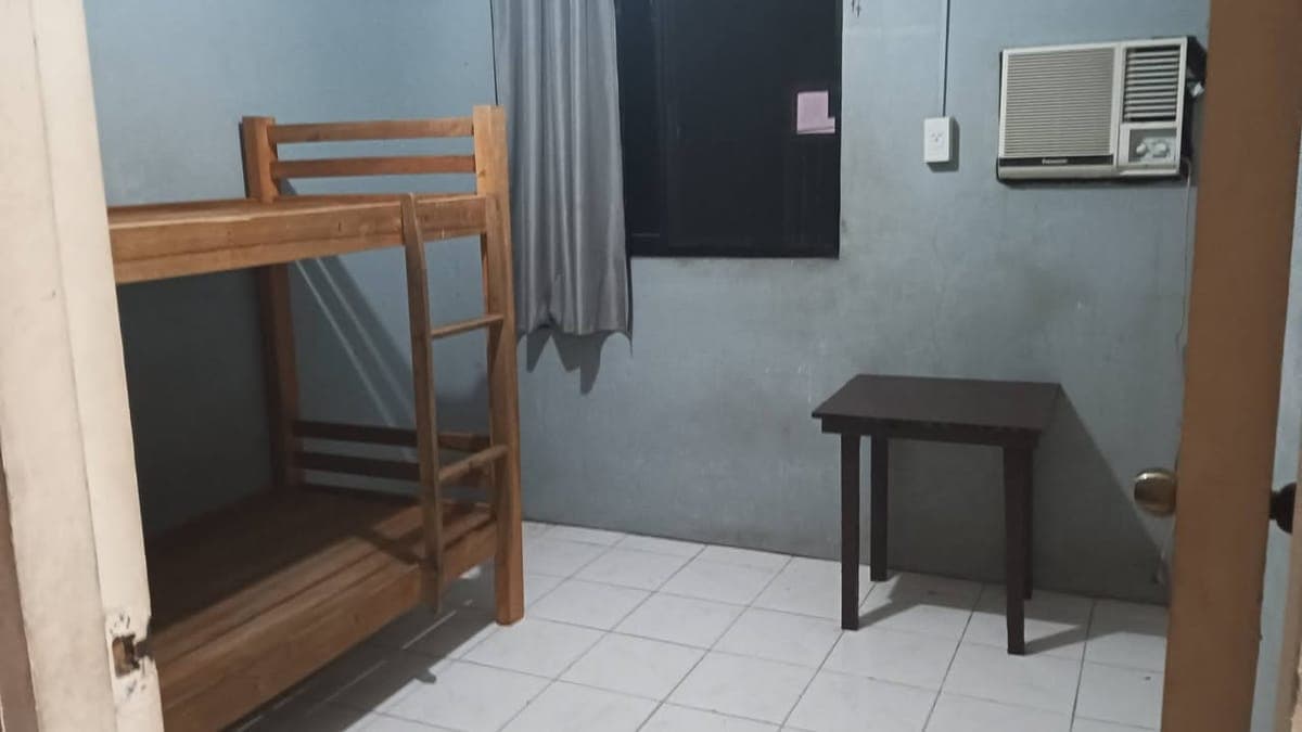 Room for rent prefer babae solo. Kng gsto naa aircon 5k monthly pero kng ok ra walai ac 3500 monthly... - photo 1