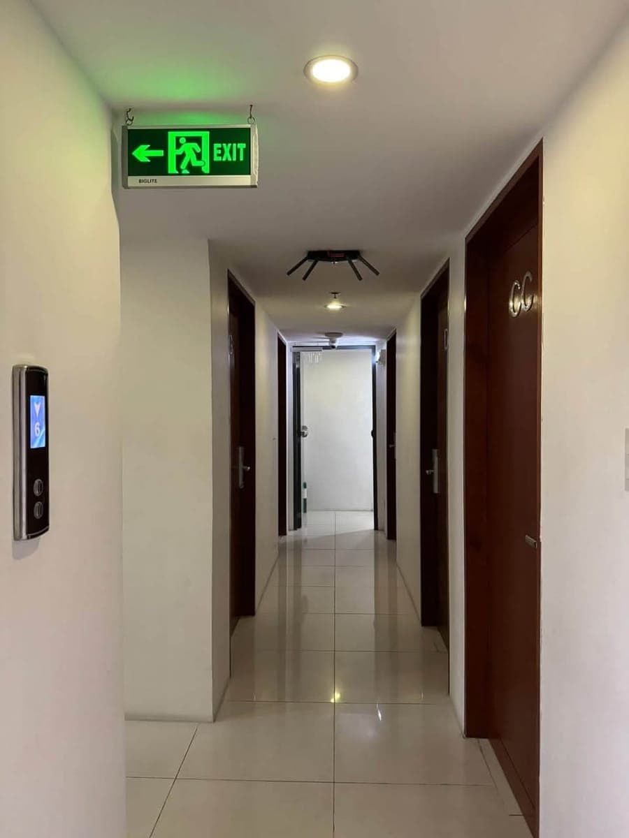 🏢 FOR RENT – FULLY FURNISHED UNIT IN MAKATI - photo 5