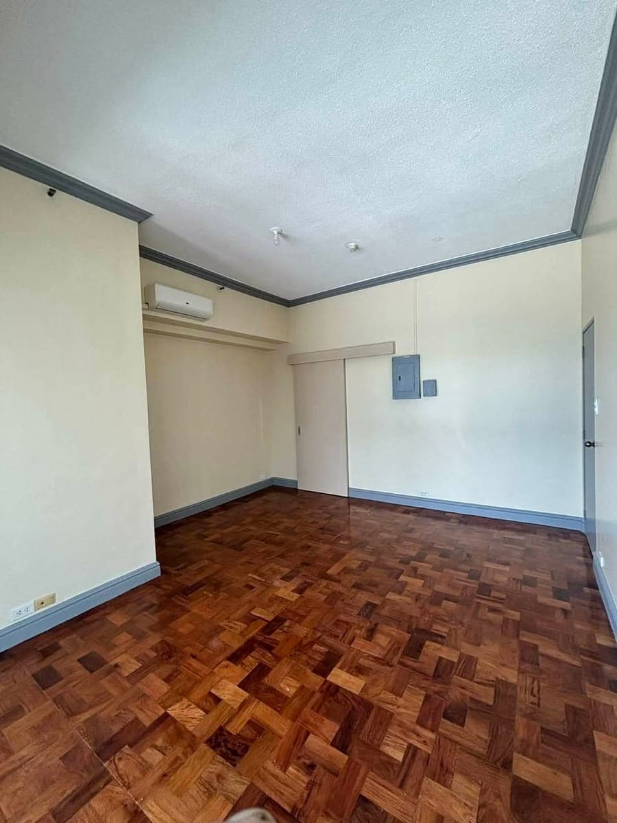 FOR RENT - 3BR Asian Mansion II - photo 2