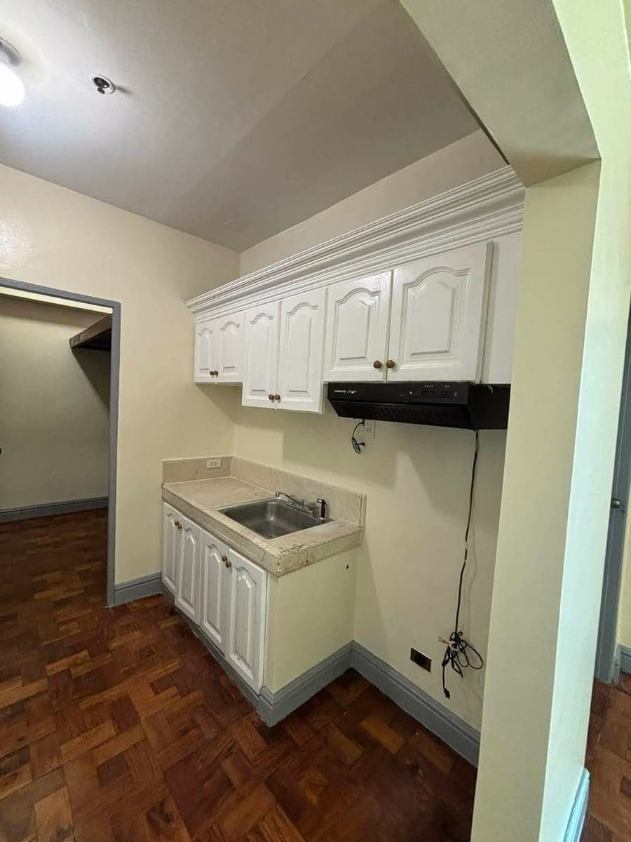 FOR RENT - 3BR Asian Mansion II - photo 5