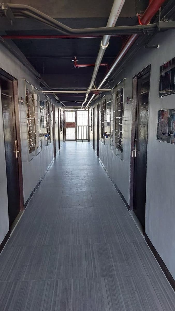 1 BEDROOM UNIT - photo 2