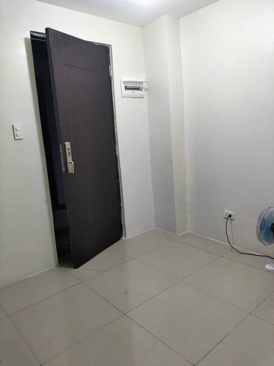 1 BEDROOM UNIT - photo 5