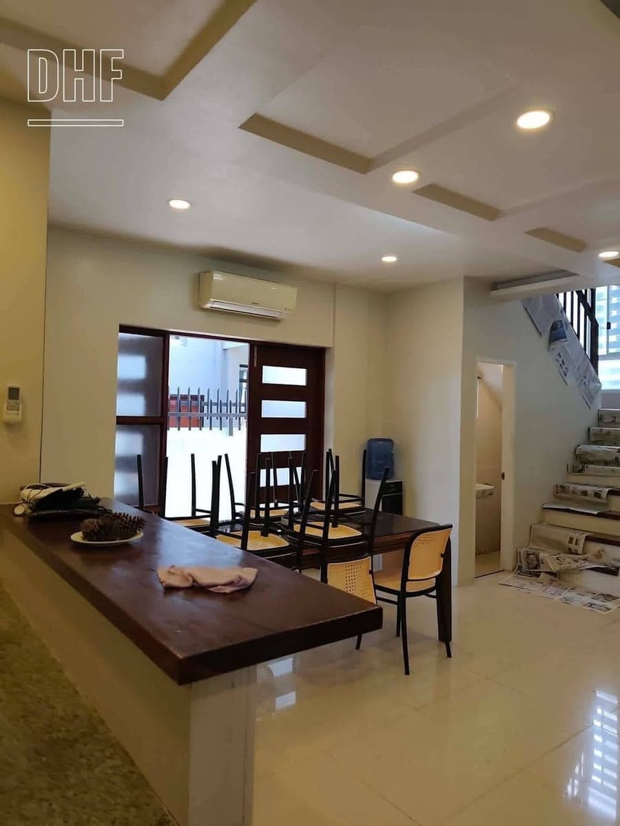 HOUSE FOR RENT - photo 1