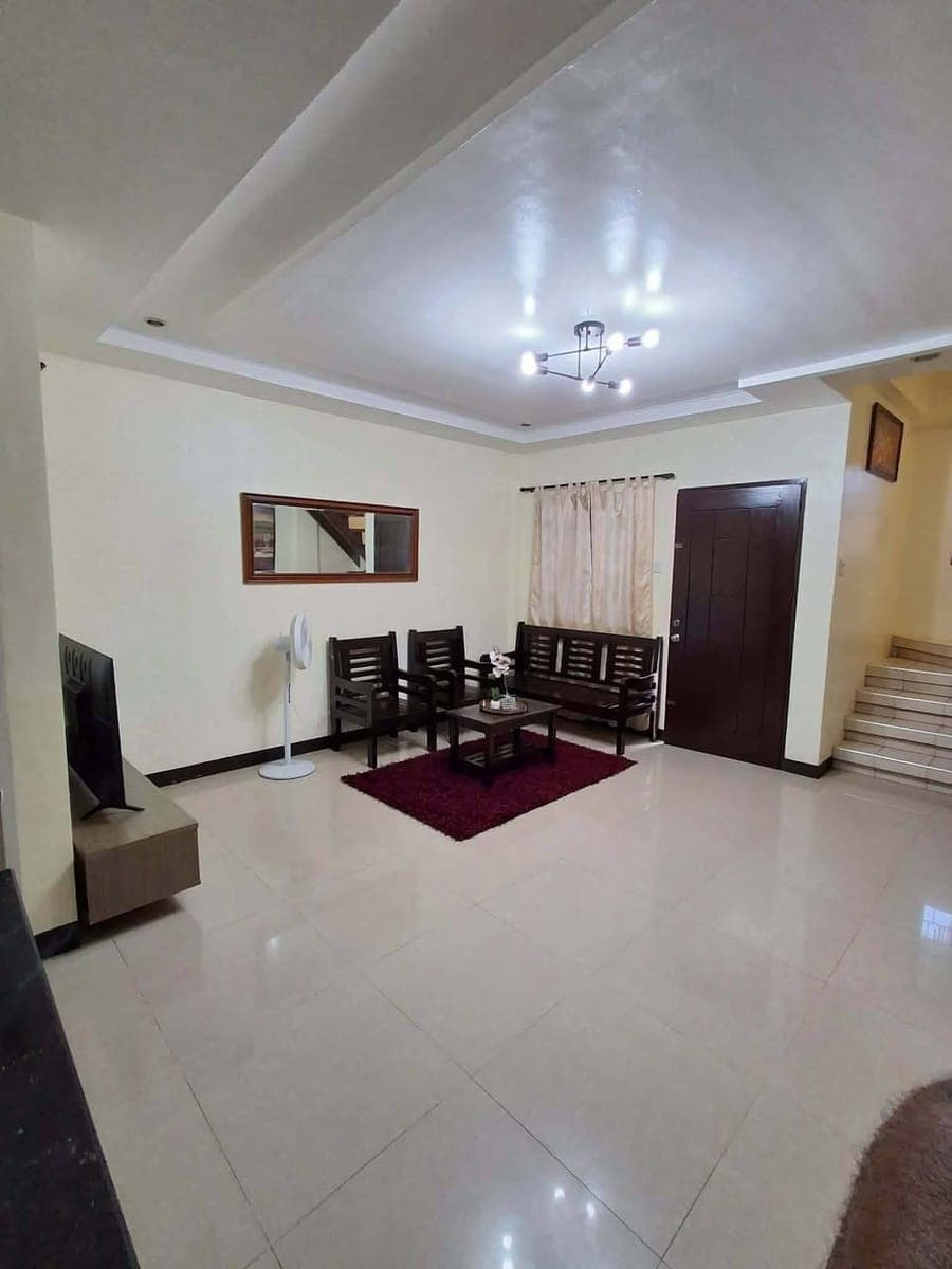 🍁 2 Storey Townhouse for Rent 🍁 - photo 4