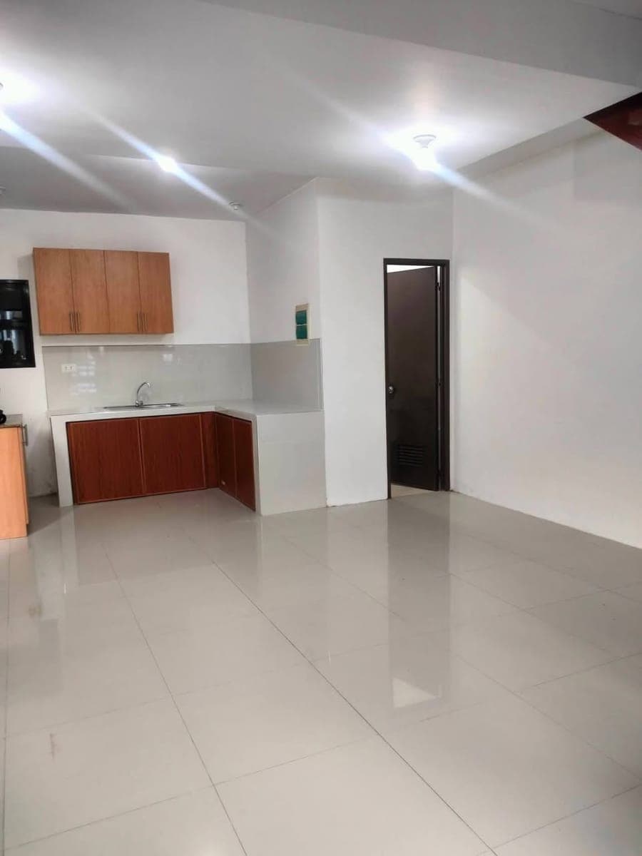 💥FOR RENT- ₱23K - photo 2