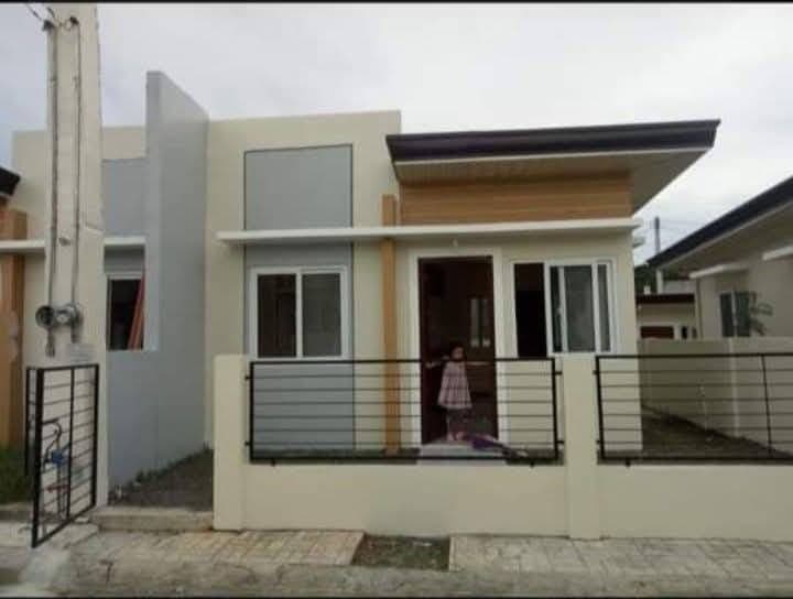 House for Rent ‼️ - photo 1
