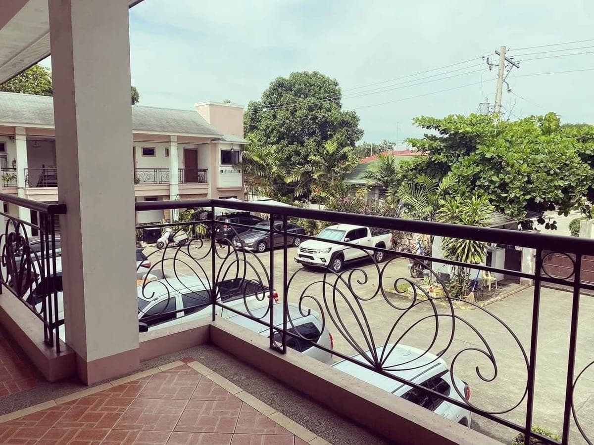 Townhouse for Rent‼️ - photo 2