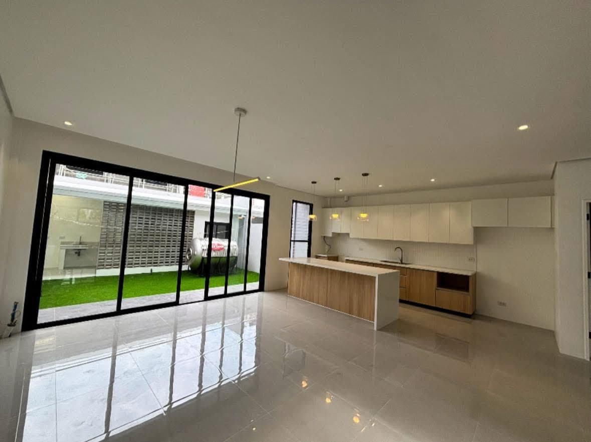 🏡 **Two-Story Modern House for Rent, Juna, Davao City, Davao del Sur** - photo 1