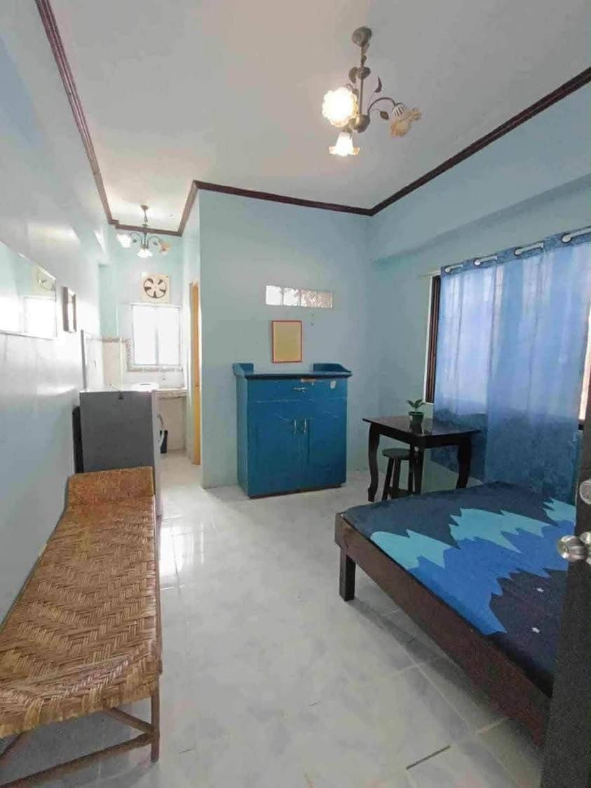Available now monthy rate at 6,000,6500,7000, 8,000,8300,8500,8700,8900 & 9000 pesos  only Furnished... - photo 2